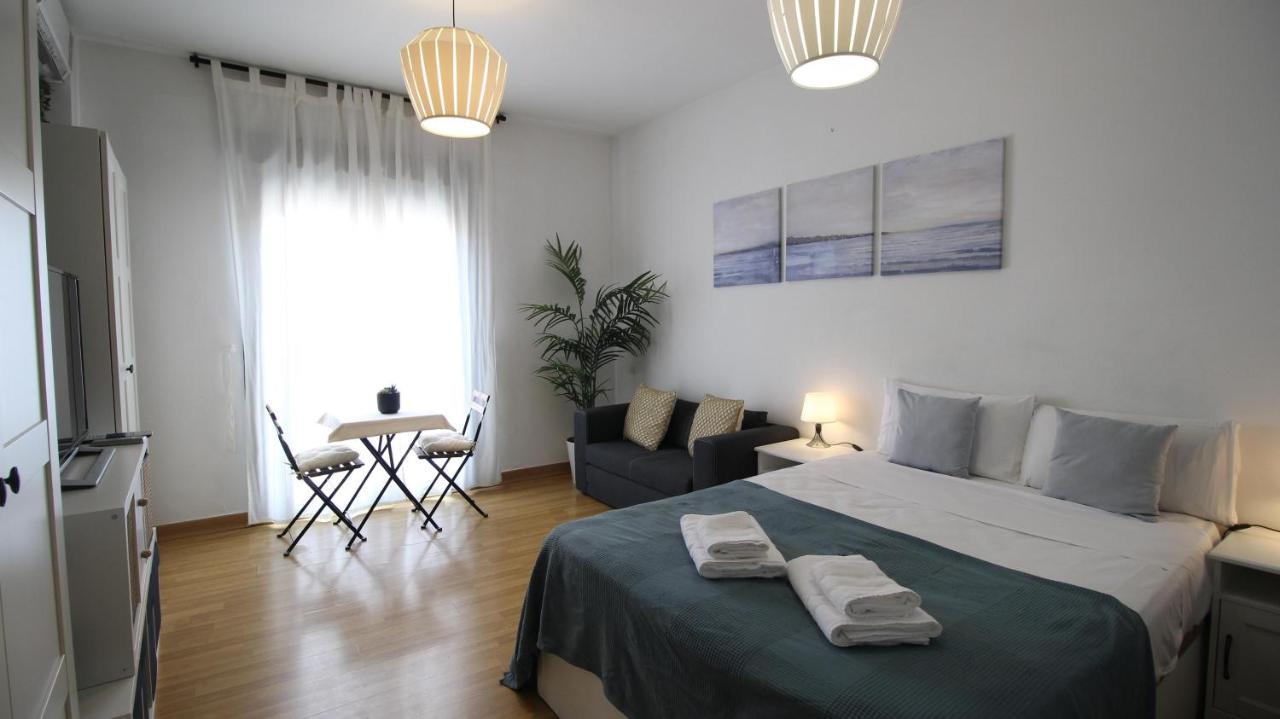 דירות מאלגה Del Parque Flats Atico Capuchinos מראה חיצוני תמונה